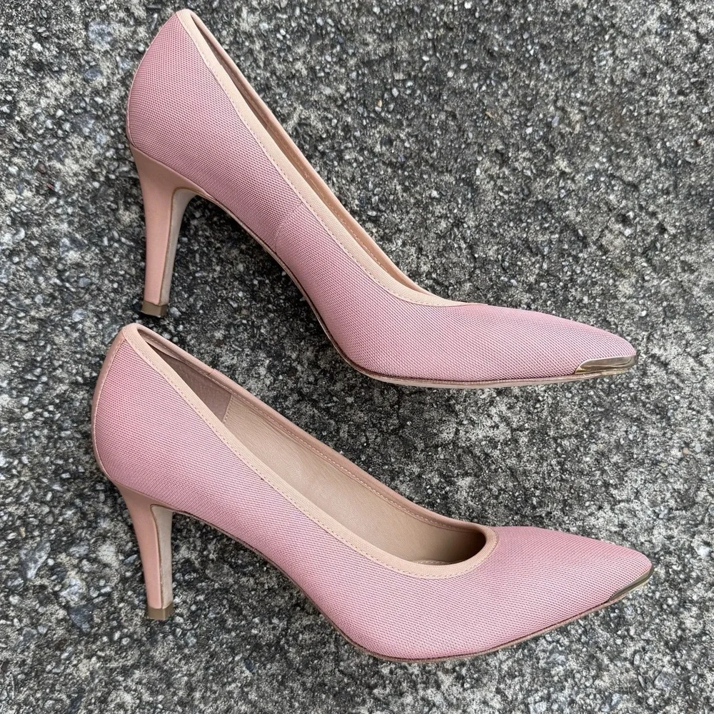 Donald Pliner Pump Women's‎ Sz 8 M Ezraa Dusty Rose Pointed Toe W/ Metallic Cap